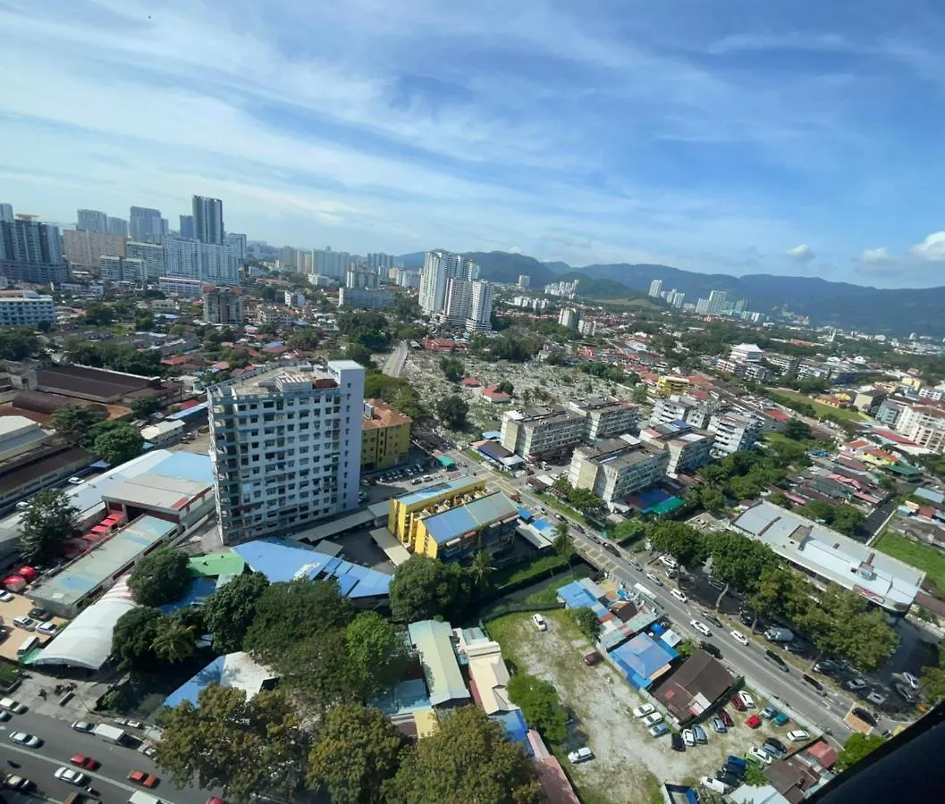 New Georgetown Instagramable 2Br Homestay For 10Pax 无敌美景两房民宿 Beacon Executive Suite Malaysia