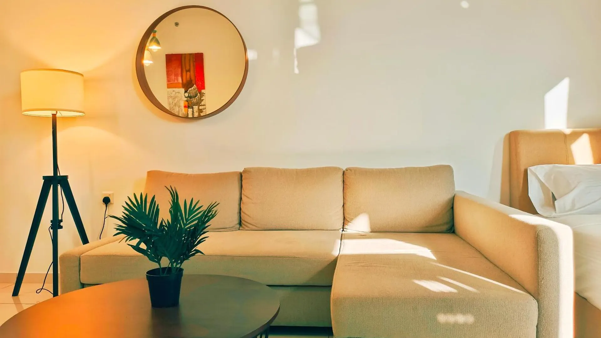 New Georgetown Instagramable 2Br Homestay For 10Pax 无敌美景两房民宿 Beacon Executive Suite Apartment George Town