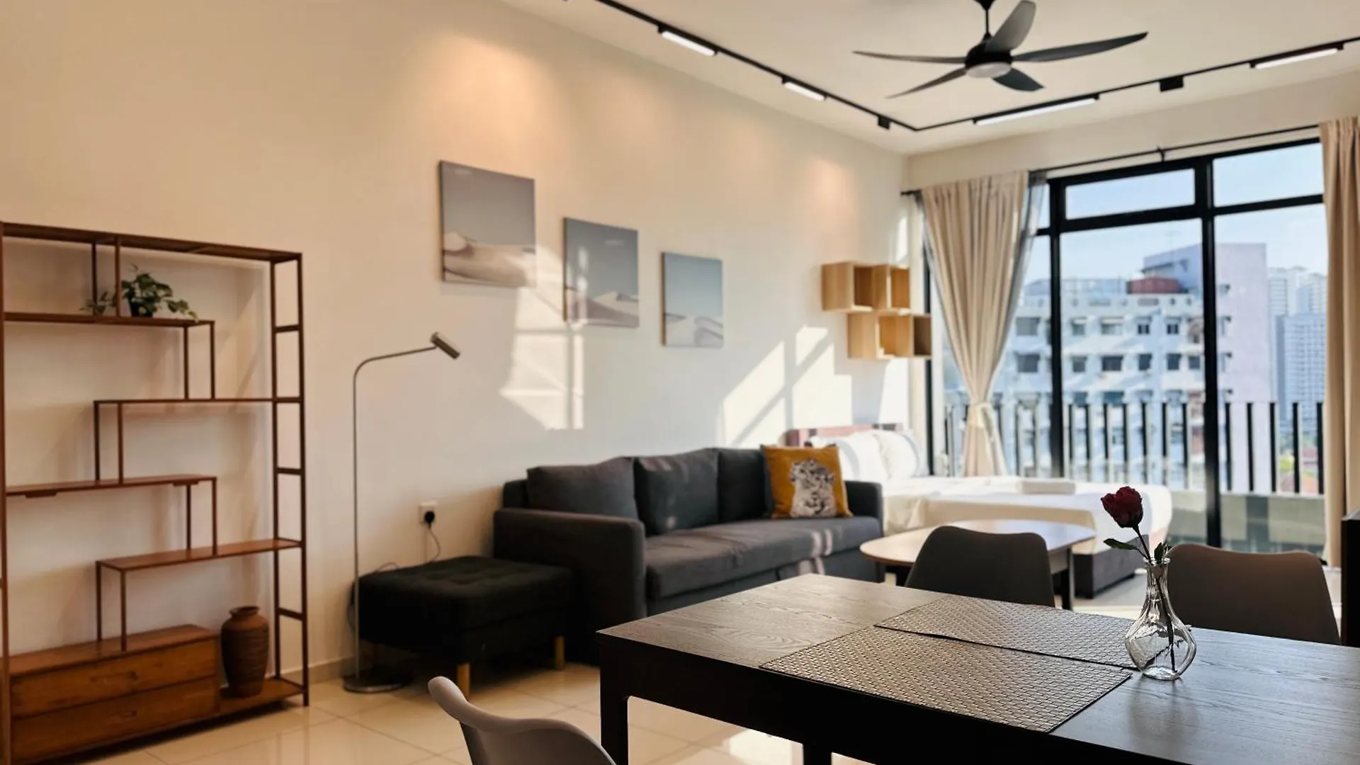 New Georgetown Instagramable 2Br Homestay For 10Pax 无敌美景两房民宿 Beacon Executive Suite 0*, George Town