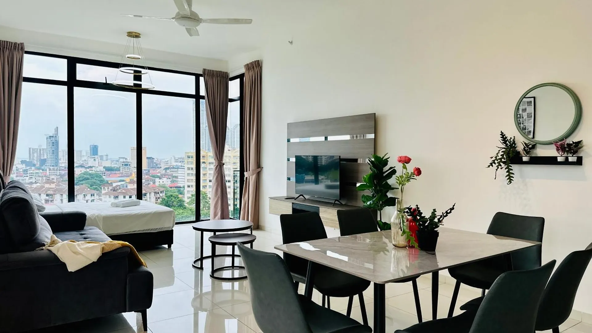 New Georgetown Instagramable 2Br Homestay For 10Pax 无敌美景两房民宿 Beacon Executive Suite 0*, George Town
