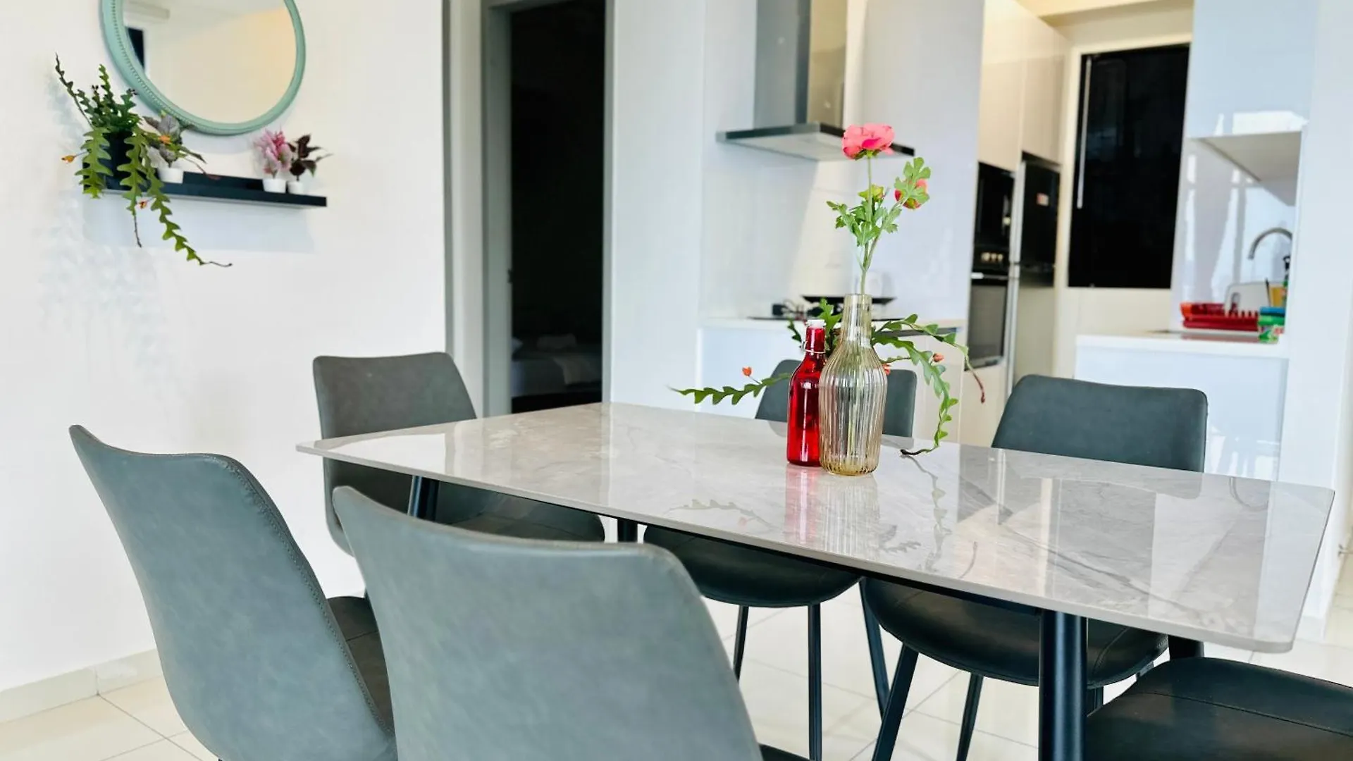 New Georgetown Instagramable 2Br Homestay For 10Pax 无敌美景两房民宿 Beacon Executive Suite