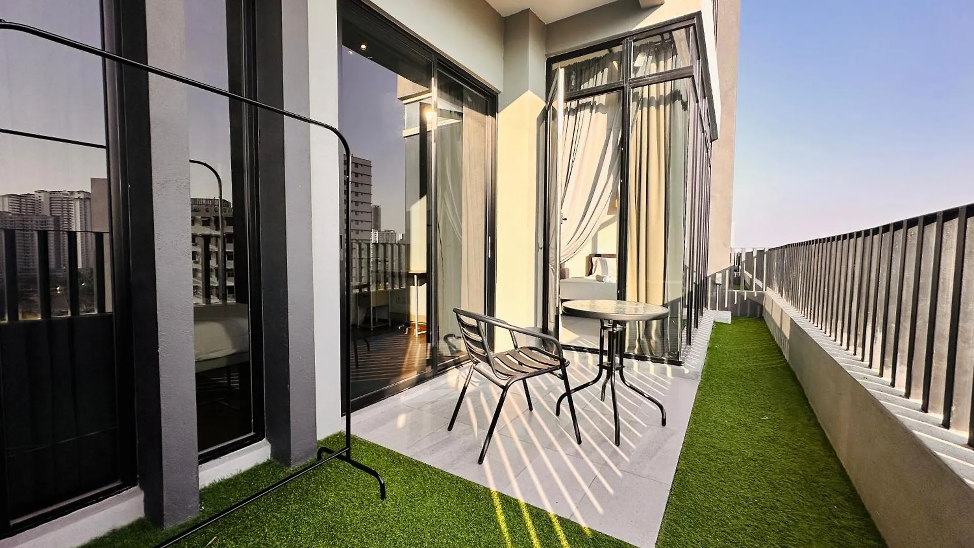 Apartment New Georgetown Instagramable 2Br Homestay For 10Pax 无敌美景两房民宿 Beacon Executive Suite Malaysia
